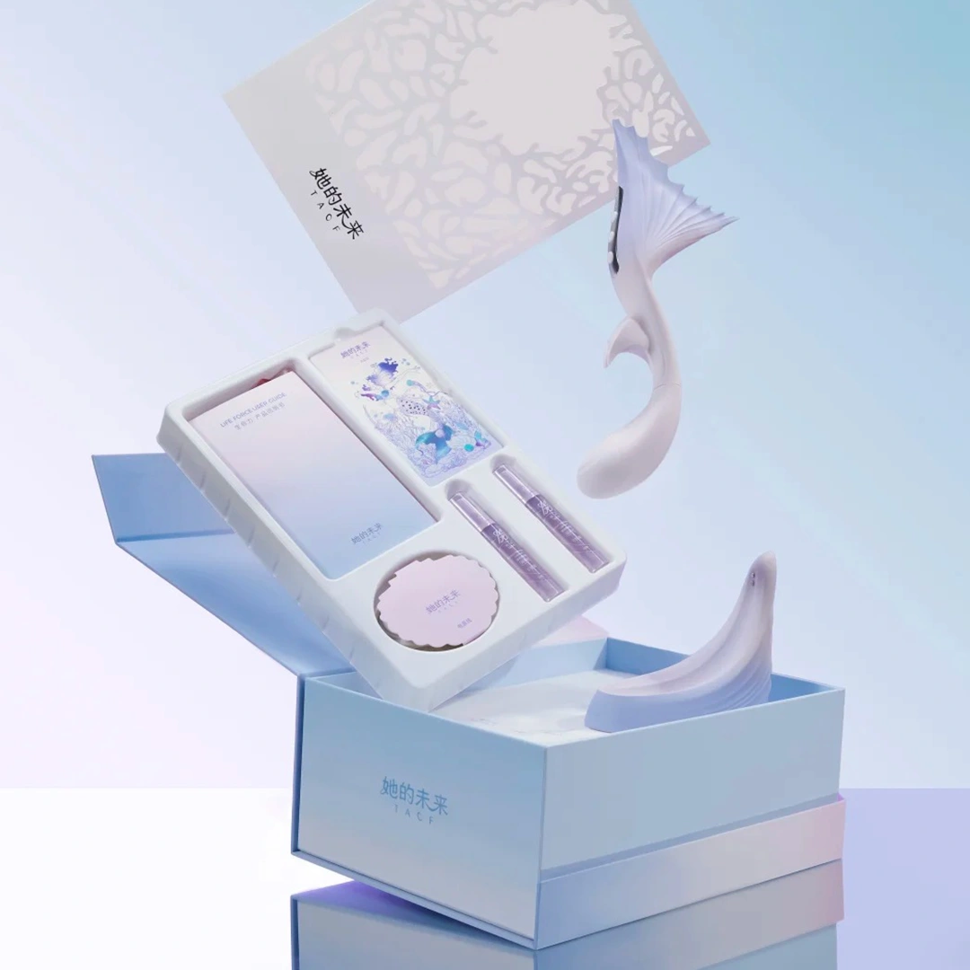 Embossed TAOF logo and magnetic gift box closure